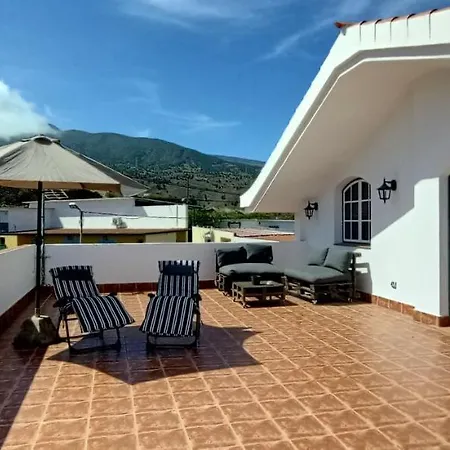 Casa Abona, Precioso Atico Con Wifi Gratis Y Vistas Increibles Al Mar Y La Montana Apartamento
